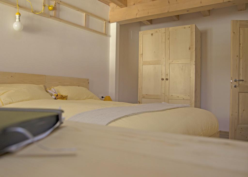 Le Castagne Matte Bed & Breakfast Stenico Phòng bức ảnh